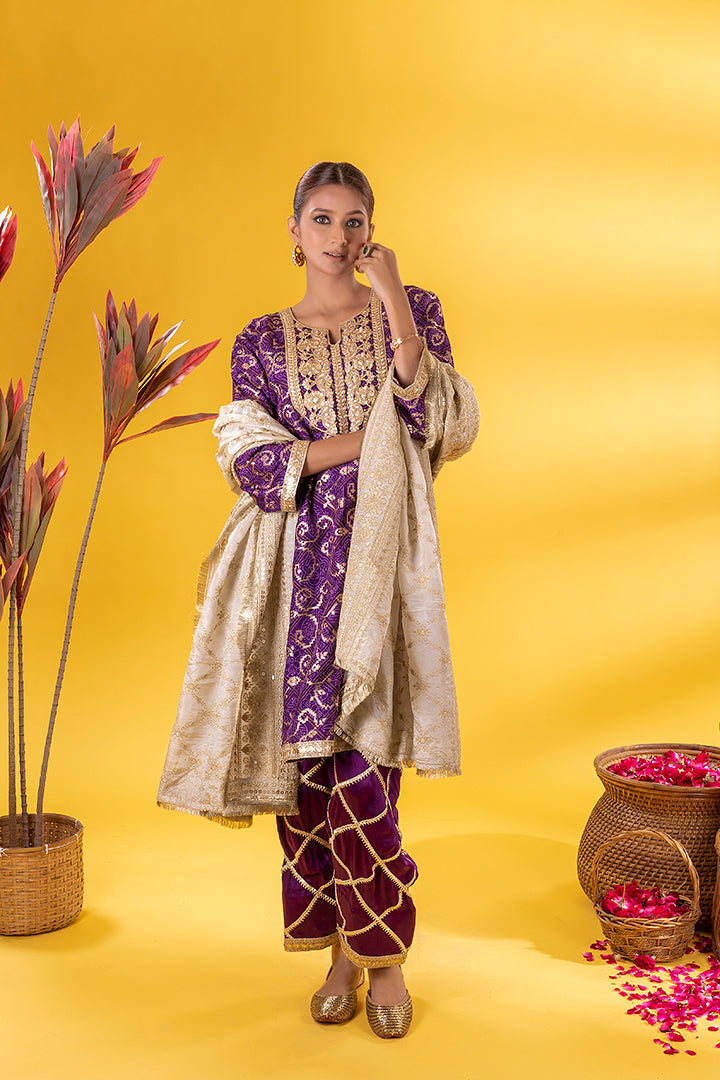 Rangreza Purple Kurta Set With Dupatta